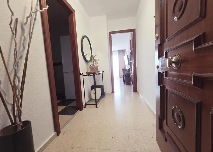 Piso Centrico Cerca De La Rivera *