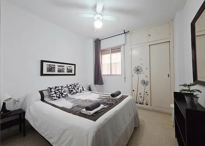 Piso Centrico Cerca De La Rivera * Cordoba